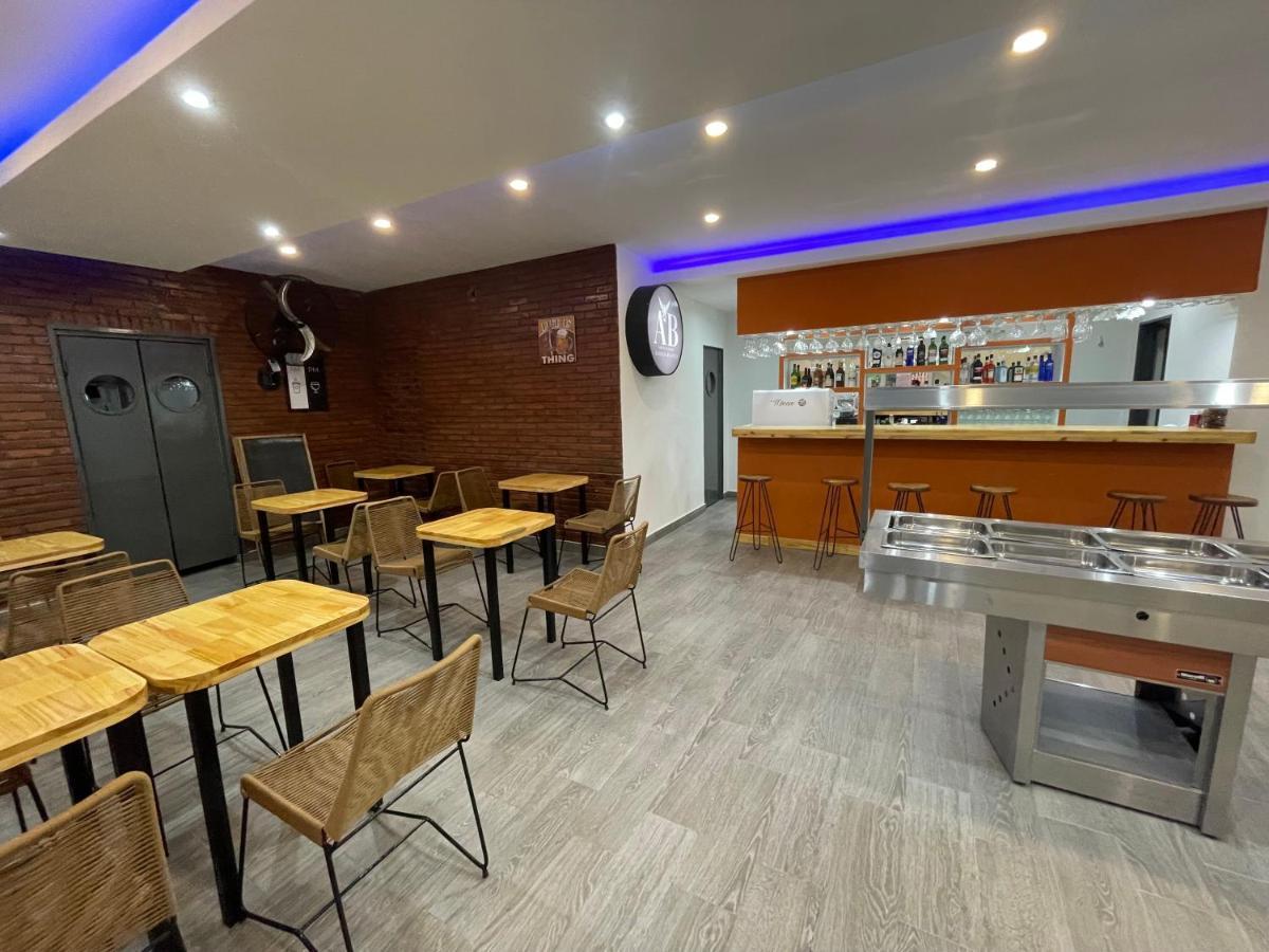 Aguila Blanca Hotel Villa Gesell Kültér fotó