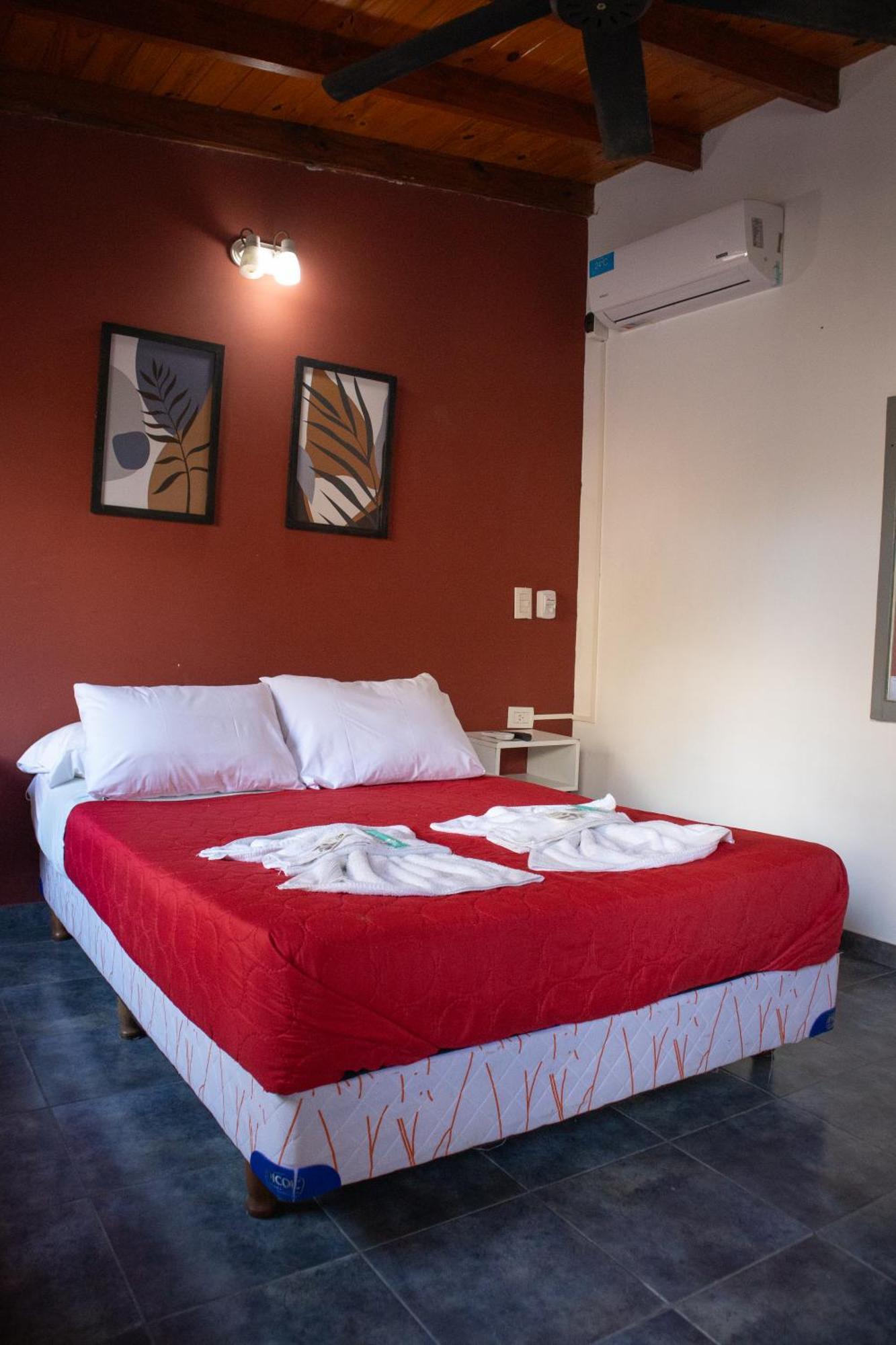 Aguila Blanca Hotel Villa Gesell Kültér fotó